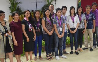 UPOU recognizes exemplary service of its employees on anniversary day.