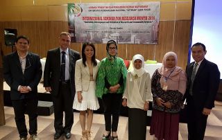 Dr. Primo Garcia, Dean of UPOU’s Faculty of Management and Development Studies (FMDS), was one of the keynote speakers at the "International Seminar for Research Month 2016: Innovation, Development, and Utilization of Research Community Services"