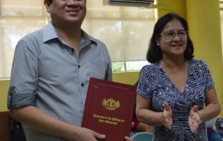 Dr. Primo G. Garcia, Dean of the UP Open University (UPOU) Faculty of Management and Development Studies (FMDS) led the Research Conversations about Mission RA 10650, UPOU’s Flagship Program dedicated to fulfilling its lead role mandated by RA 10650 or Open and Distance Learning (ODL) Act.