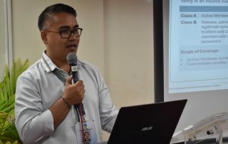 Mr. Enrico L. Torres, Frontline Services Division Staff Officer III of the Government Service Insurance System (GSIS), conducted a re-orientation about the basic social security benefits provided by GSIS to UPOU employees.