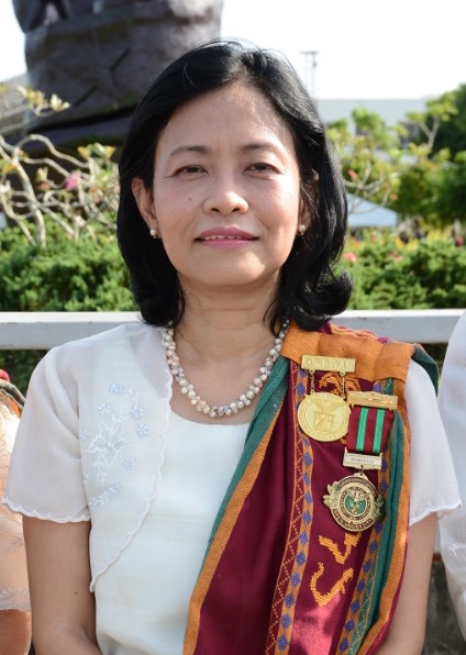 Dr. Jean A. Saludadez, Vice Chancellor for Finance and Administration Dr. Jean A. Saludadez, Vice Chancellor for Finance and Administration