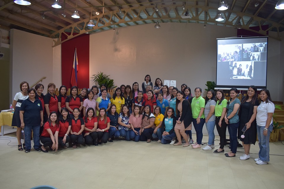 Forty-two Kinder to Grade 3 public school teachers from Bay and Los Baños, Laguna participated in the first Teacher Training Program organized by Ugnayan ng Pahinungód UPOU on 28 October 2019. Forty-two Kinder to Grade 3 public school teachers from Bay and Los Baños, Laguna participated in the first Teacher Training Program organized by Ugnayan ng Pahinungód UPOU on 28 October 2019.