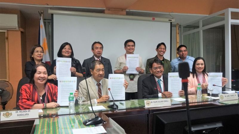 UPOU Made History, Inks MOA with 7 DE Providers to Formalize Distance Education Consortium
