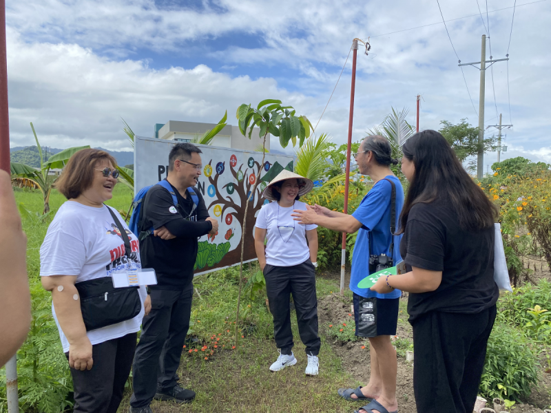 A field discussion on IUSR and Perma G.A.R.D.E.N with (from left to right) Dr. Lu, Dr. Su, Dean Serrano, Dr. Wong, and Ms. Campollo prior to the conduct of the event