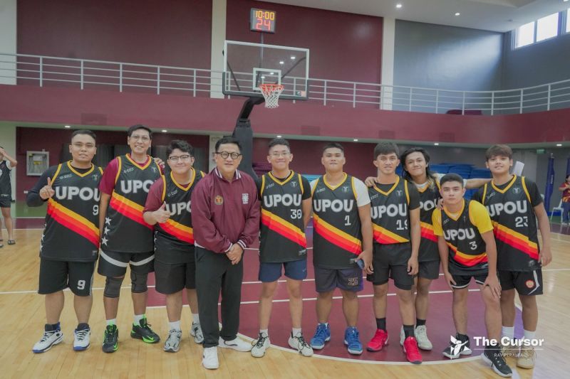 UPOU Basketball Team with UP President Angelo Jimenez