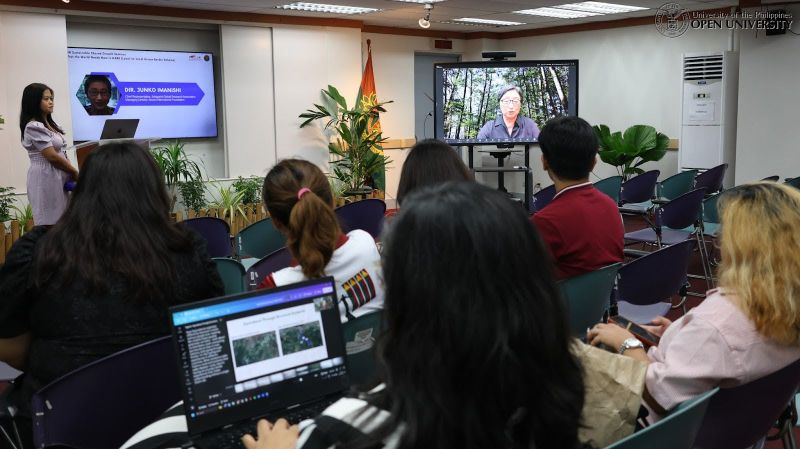Director Junko Imanishi, SRGA Chief Representative and Managing Director of Atsumi International Foundatio, gave her opening remarks via Zoom.
