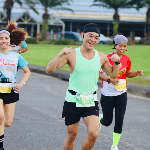 Asst. Prof. Edmerson Calungson finished 6th place in the 10K race of LBSCFI’s Hakbang Para sa Agham year 3. (Photo from Ed Calungsod)