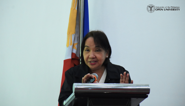 Dr. Melinda dela Peña Bandalaria delivered the welcome remarks.