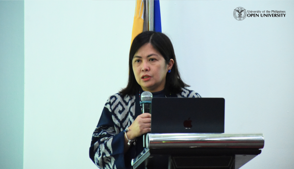 Chancellor Joane V. Serrano provided an overview of global and ASEAN developments in microcredentialing