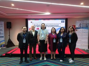 (L-R) Asst. Prof. Remsce Pasahol, Asst. Prof. Karl Villegas, Dr. Charisse Reyes, Asst. Prof. Emely Amoloza, Ms. Almira Andin and Ms. Maelyn Pisueña at the UP Strategic Conference on Sustainable Development. Photo courtesy of Maelyn Pisueña.