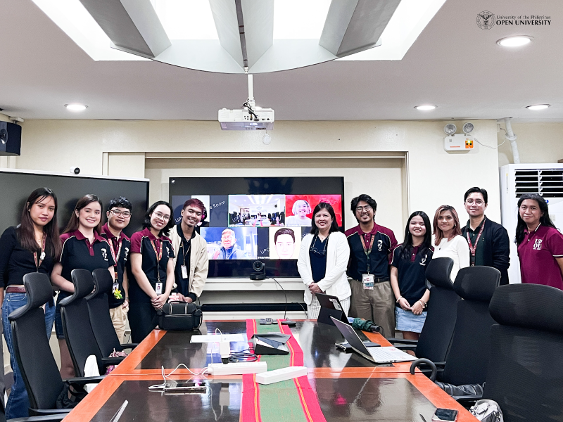 Chancellor Joane Serrano (center), OSA Director Roda Tajon (rightmost), and Mr. Rodolfo Pullian (right) join the UPOU University Student Council and The Cursor during the courtesy call.
