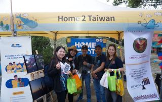 TeamSnapCrew members- Ms. Christine Echon, Ms. Cristina Arales, and Ms. Marilou Ramos expressing interests in UPOU and H2TW programs during Day 2.