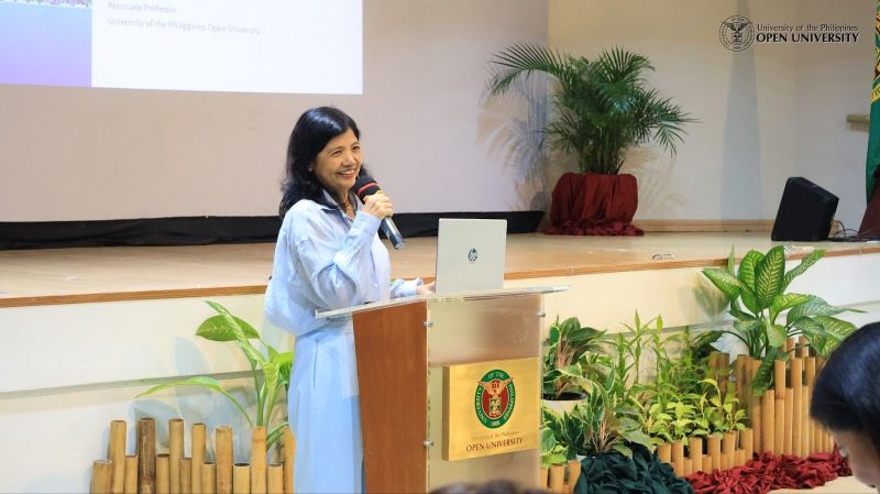Assoc. Prof. Gervacio discussed “The Good, The Bad, and The Despicable Me” of AI in Assessment