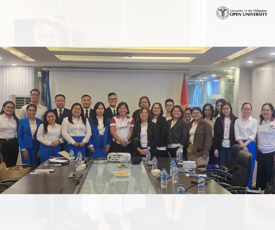 UPOU with OFWs in Hanoi