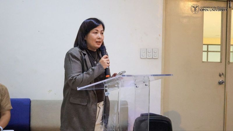 UPOU Chancellor Serrano delivers her opening remarks.