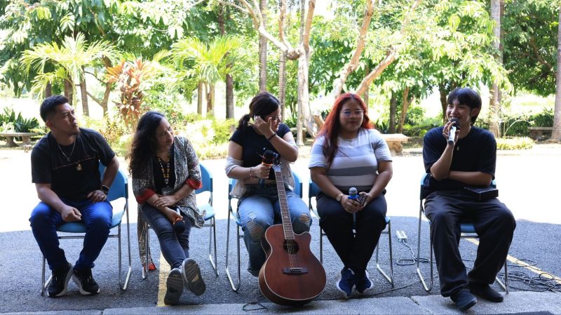 Performers share insights about their respective bands during the Brown Bag Session.