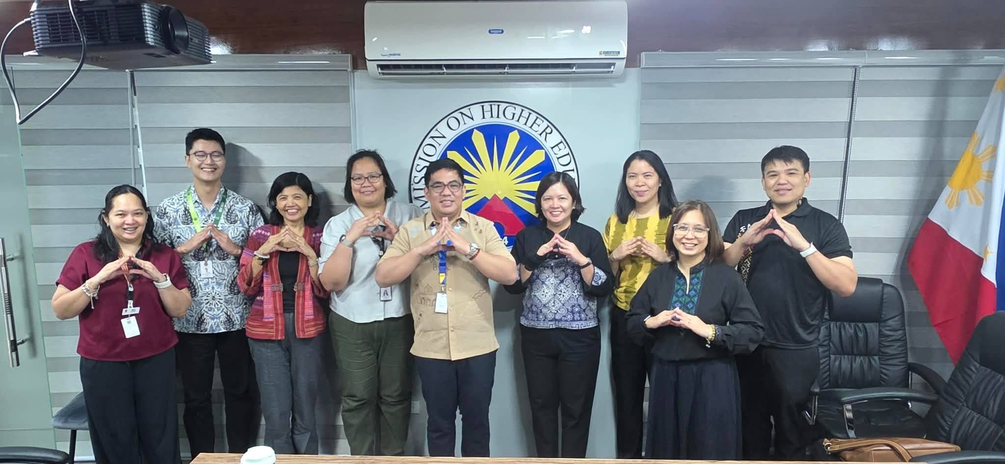 Dr. Jimmy G. Catanes, Director IV, Director of Office of Programs and Standards Development (OPSD), Commission on Higher Education (CHED) (fifth from left) and Dr. Joane V. Serrano (fourth from right) with the members of the UPOU Chancellor’s Advisory Council during the visit to CHED.