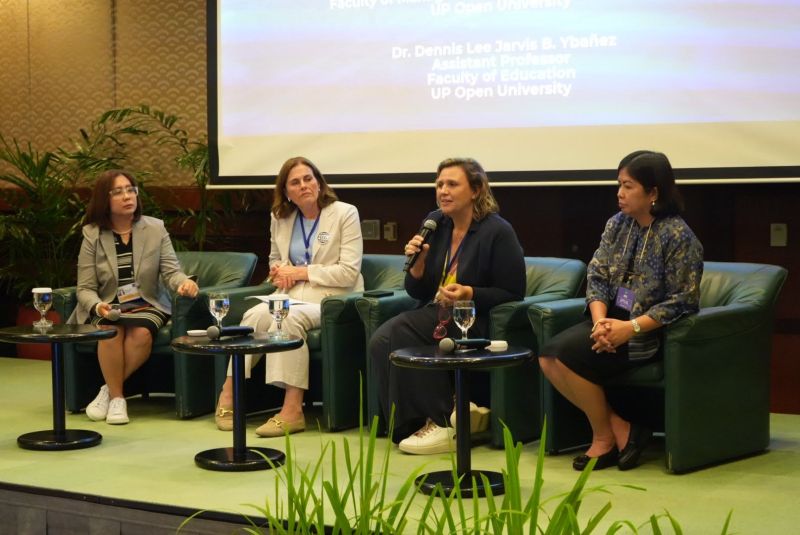 From left, Dean Finaflor F. Taylan, moderator; ICDE Secretary General Torunn Gjelsvik; ADB Principal Education Specialist Manuela Prina; and UPOU Chancellor Joane V. Serrano during the Knowledge Dialogue on Resilient, Inclusive, Scalable and Sustainable Learning Systems.
